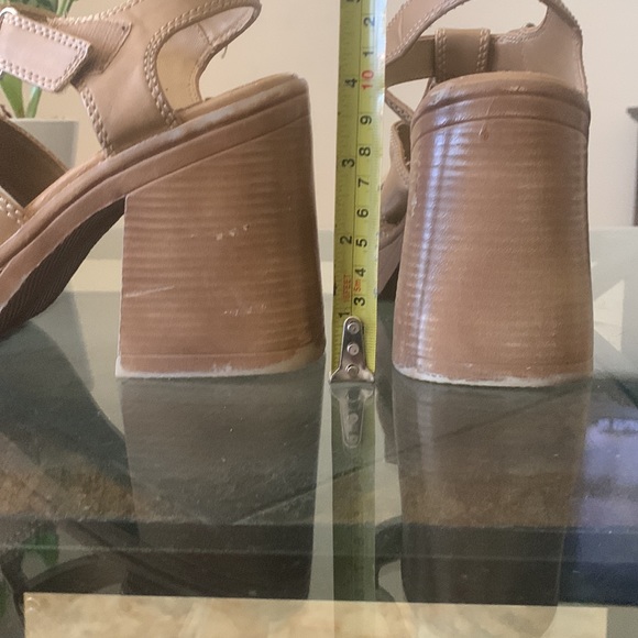 Y2K CLASSIFIED FLARED CHUNKY HEEL SANDALS - Picture 11 of 14